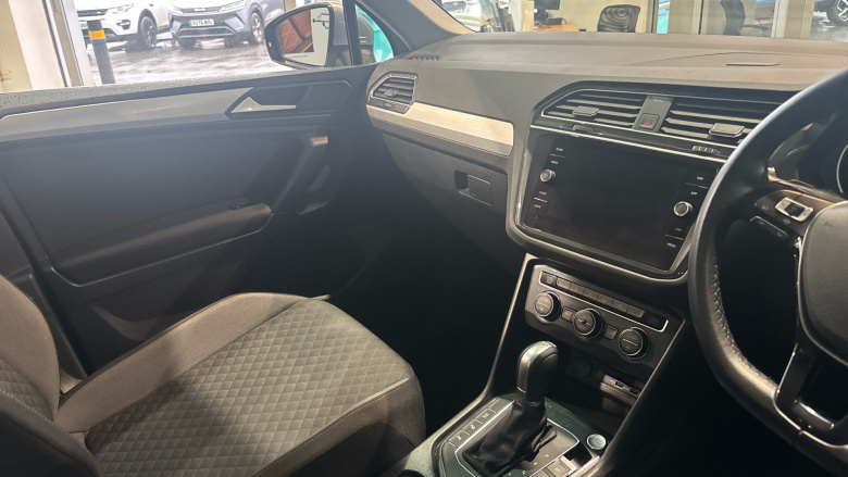 Volkswagen Tiguan 1.5 TSi EVO 150 Match 5dr DSG Petrol Estate